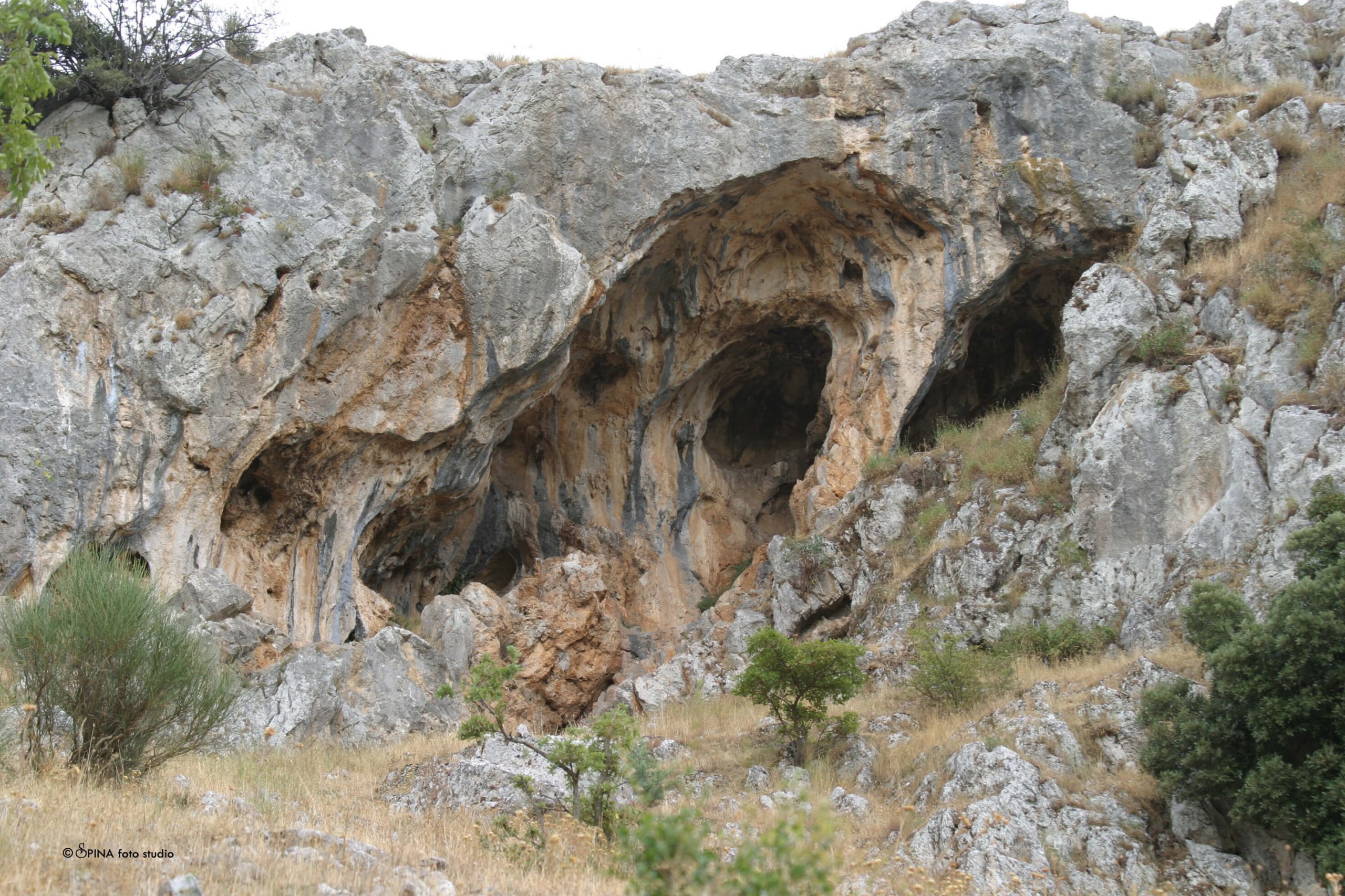 Murgia Sant’Angelo: grotta e insediamento dell’età del bronzo