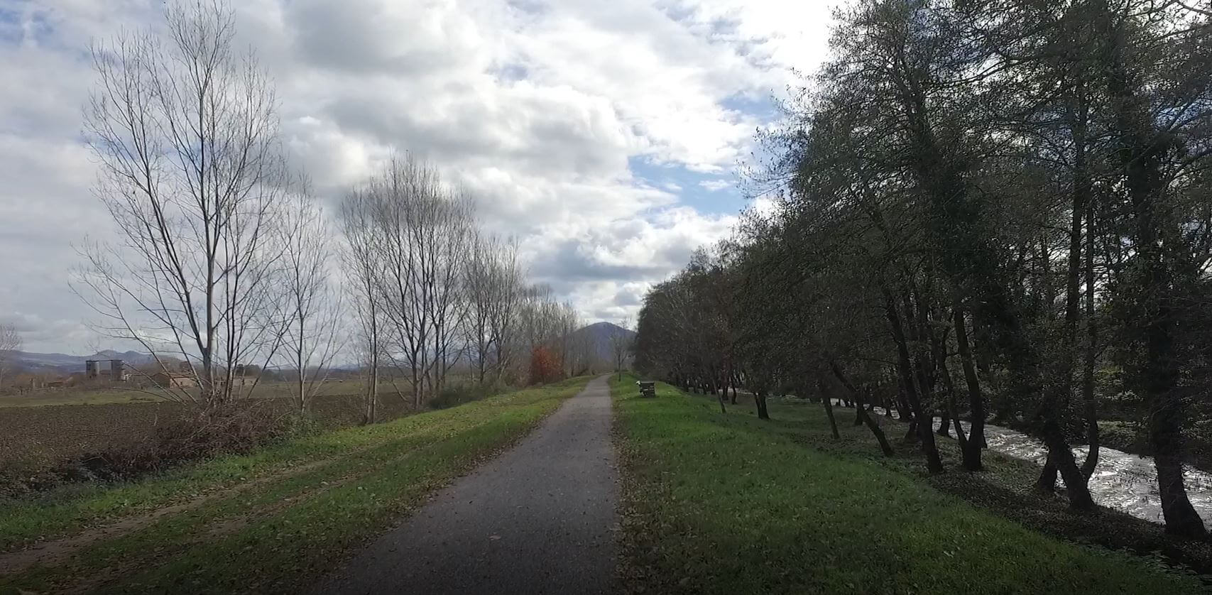 Ciclovia lungo il parco fluviale dell’Agri