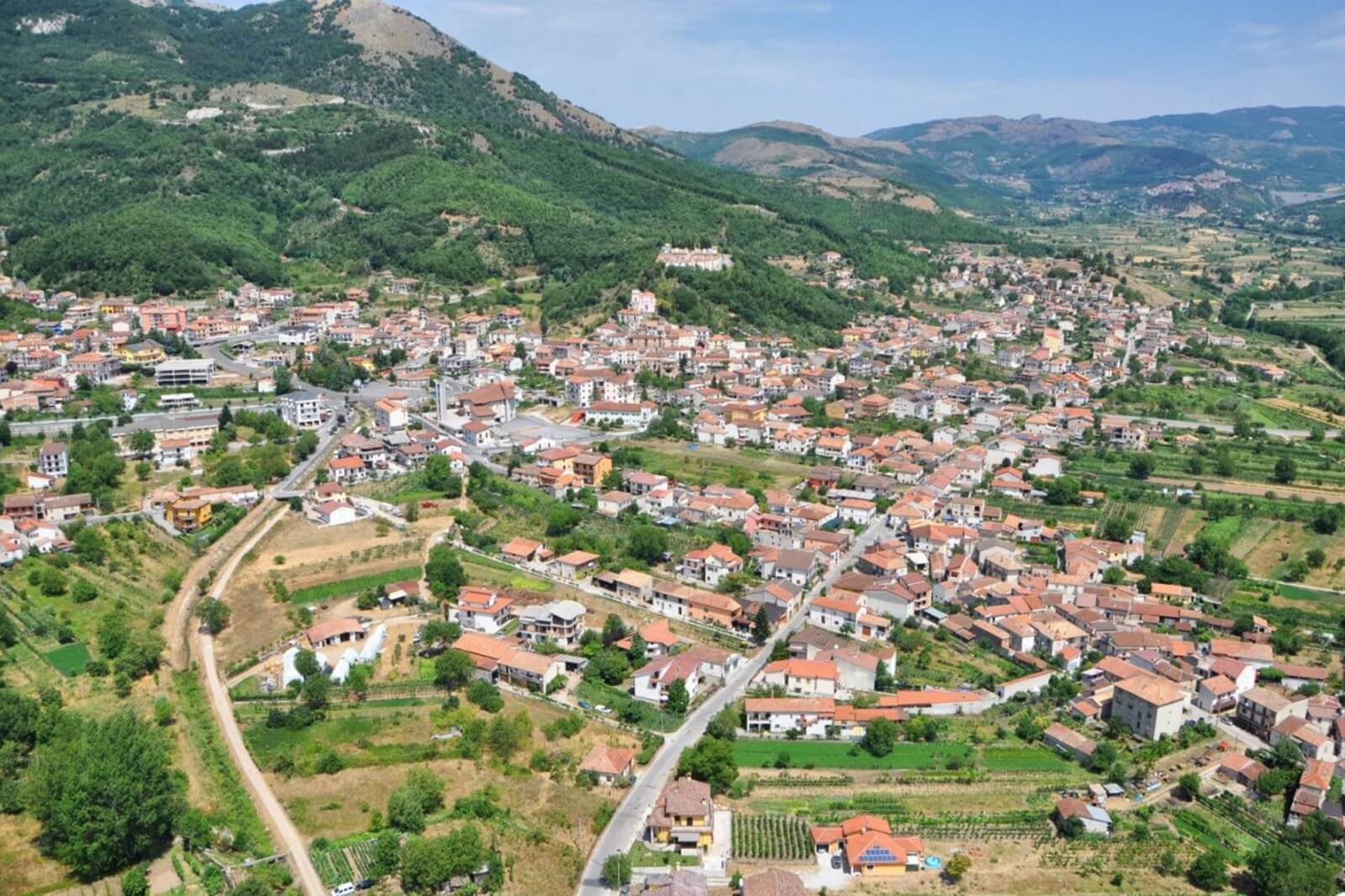 Il borgo di Paterno: vista dall’alto